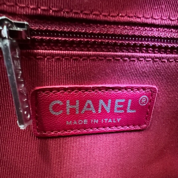 Chanel Gabrielle Aged Calfskin Medium Hobo Bag - Picture 13 of 14